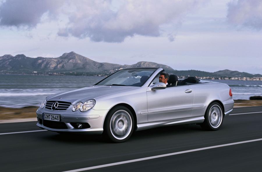  Mercedes-Benz CLK55 AMG Cabriolet 2004 года  (фото 33 из 35)